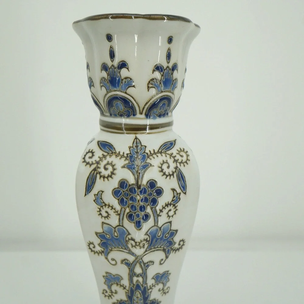 Unbranded Candlestick Holder Home Decor 10.75in Blue White Gold Floral Ceramic